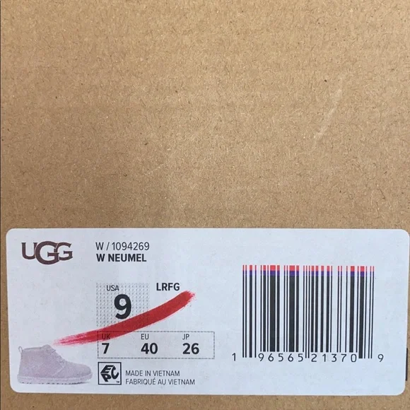 UGG NEUMEL - Picture 6 of 6